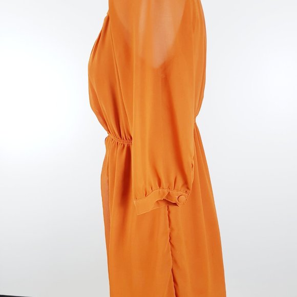 Forever 21 Chic Dress - Picture 2 of 8